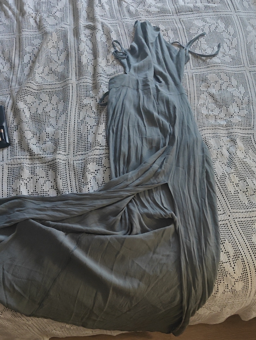 Flowing Women's Maxi Dress in Sage Green With Side Slit